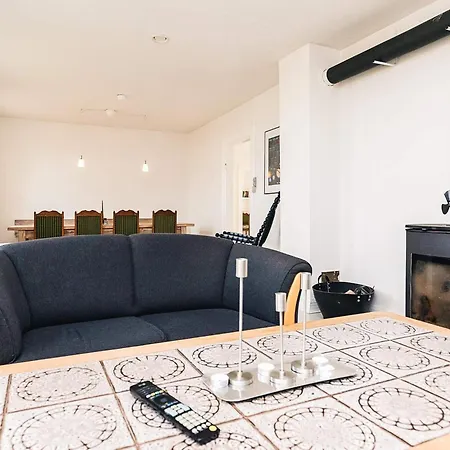 8 Person In 度假居 *